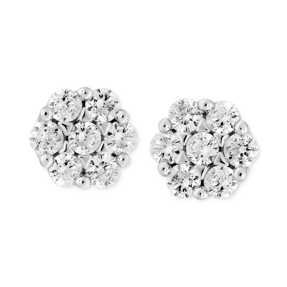 Diamond Cluster Stud Earrings (3/8 ct. t.w.) in 14k White Gold商品第3张图片规格展示
