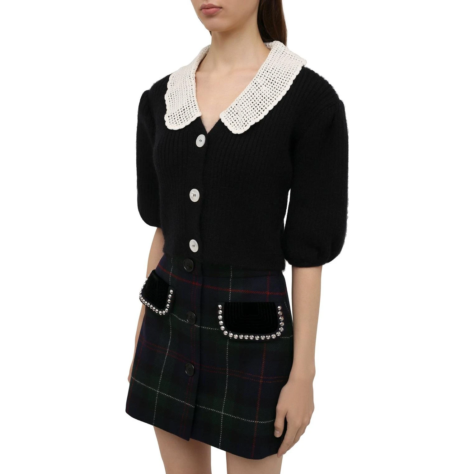 商品[国内直发] Miu Miu|拼色翻领针织短款短袖开衫毛衣 女款 黑色,价格¥4058,第5张图片详细描述