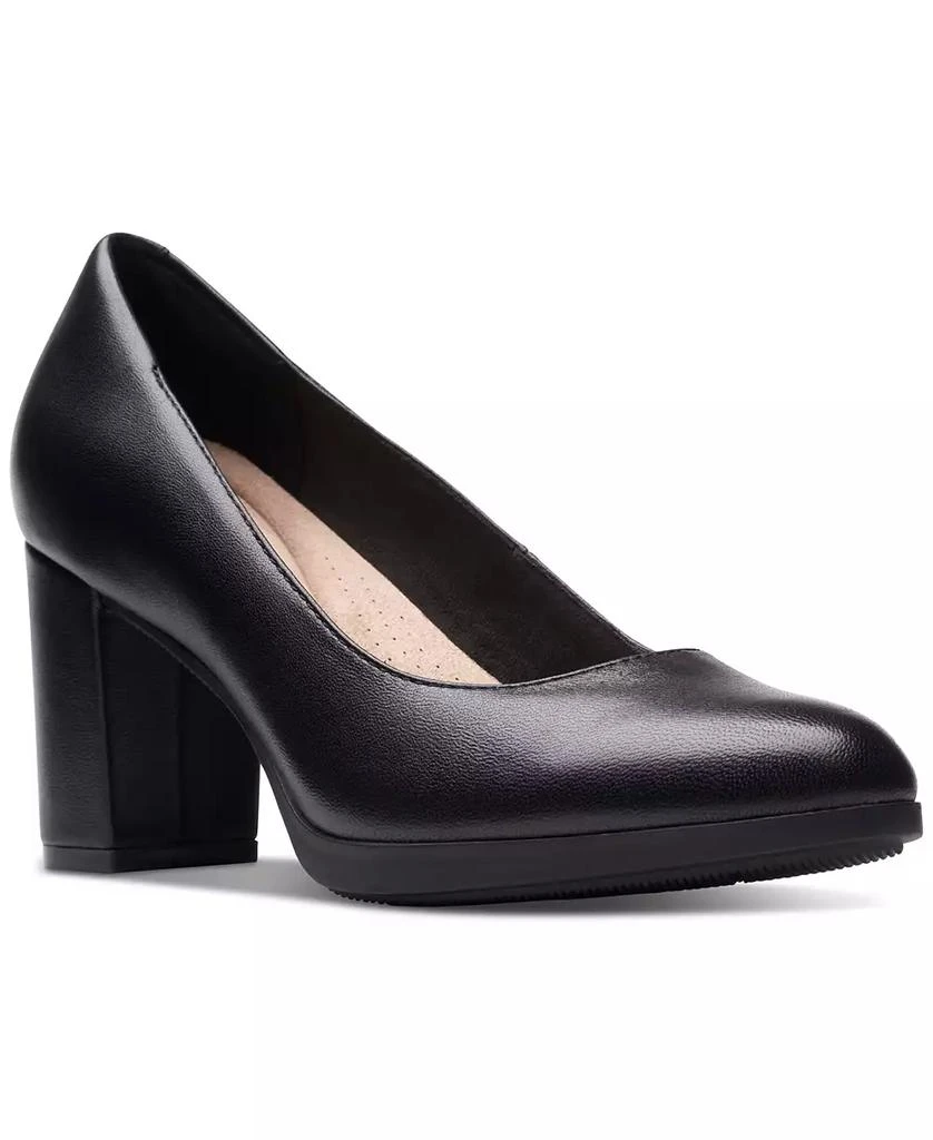 商品Clarks|Women's Bayla Skip Slip-On Platform Dress Pumps,价格¥445,第1张图片