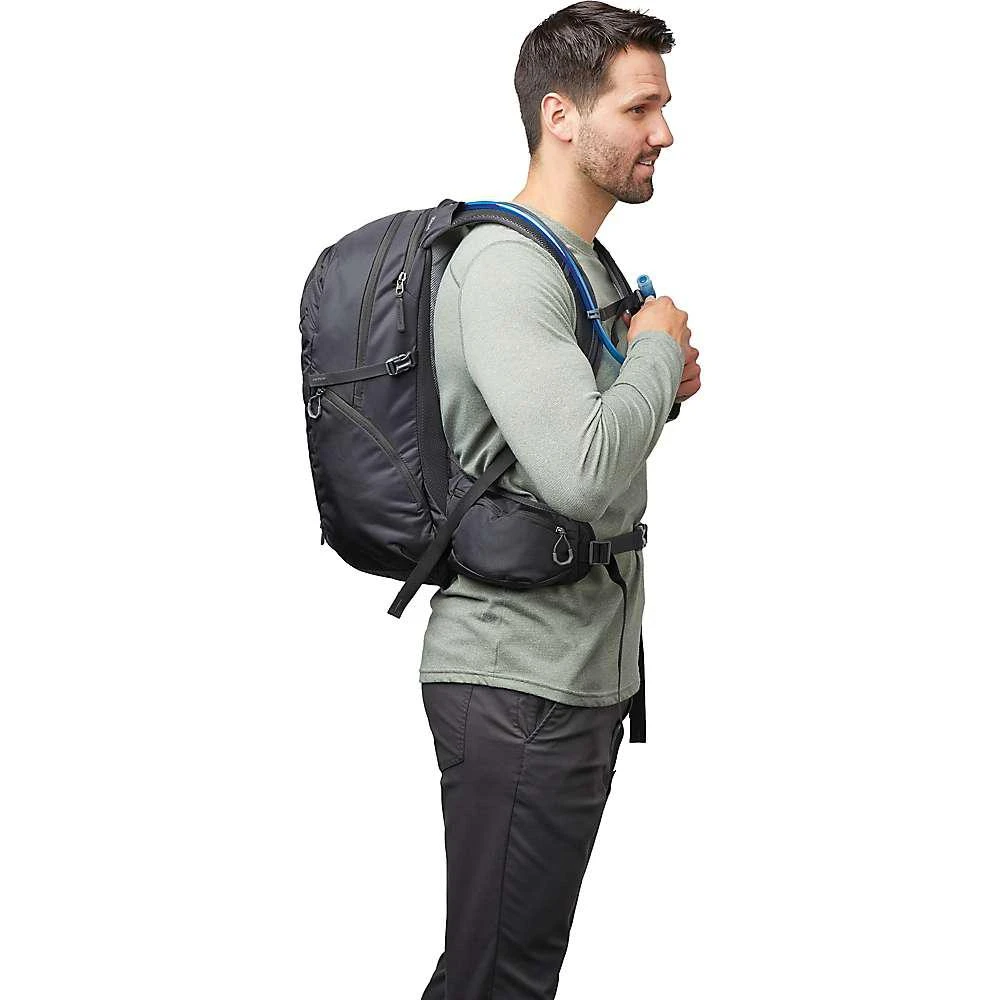 商品Gregory|Men's Inertia 24 H20 Pack,价格¥652,第3张图片详细描述