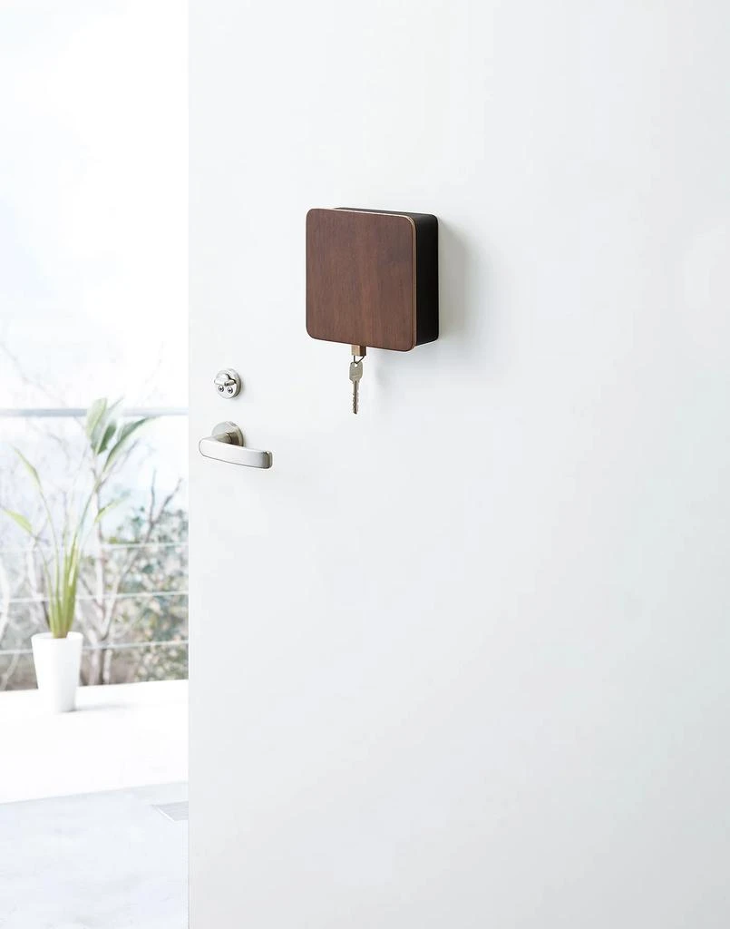 商品Madewell|Yamazaki Home Rin Square Magnetic Key Cabinet,价格¥286,第4张图片详细描述