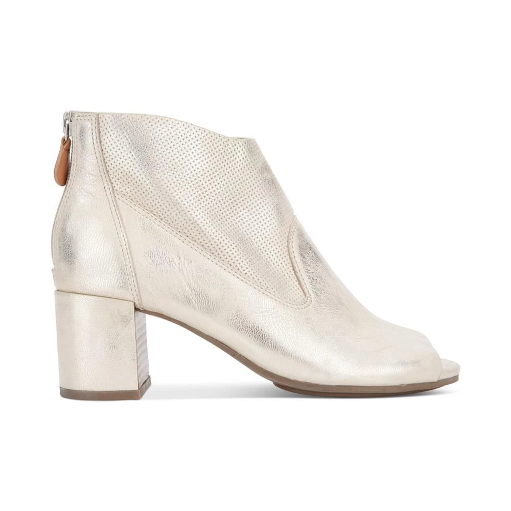 商品Gentle Souls|by Kenneth Cole Women's Charlene Hooded Booties,价格¥682,第5张图片详细描述