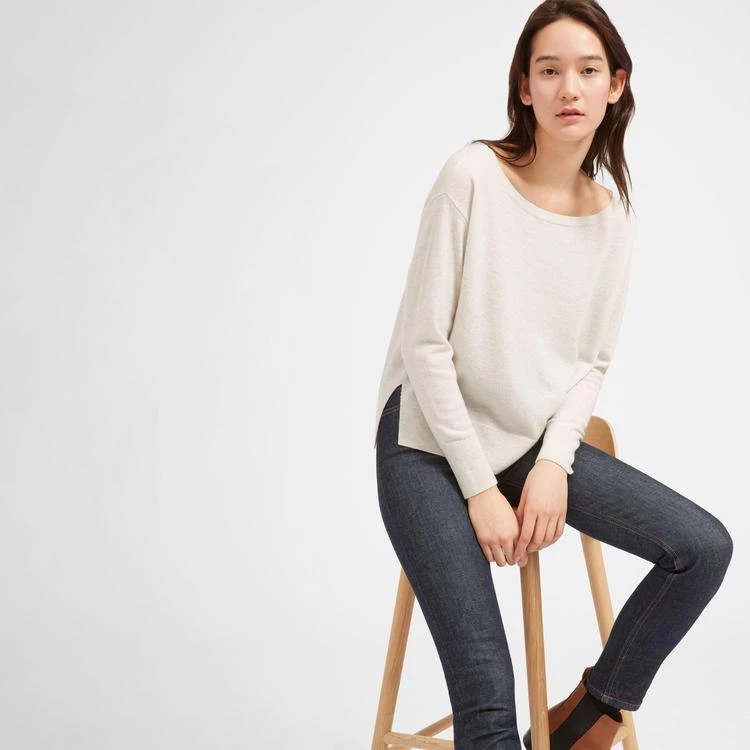 The Slouchy 羊绒衫 商品