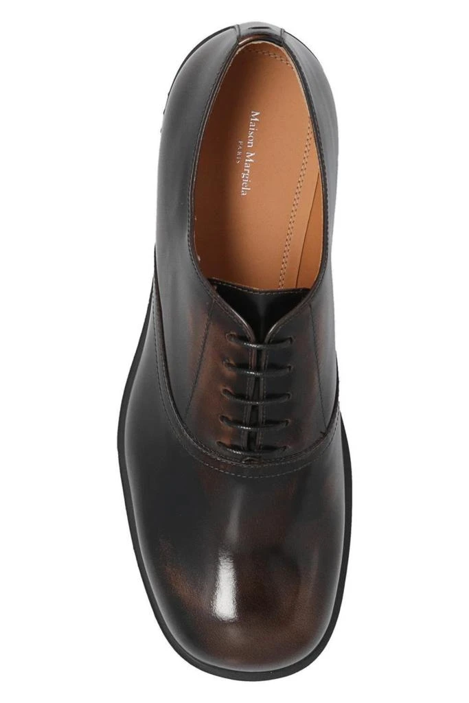 商品MAISON MARGIELA|Maison Margiela Numbers-Embossed Lace-Up Derby Shoes,价格¥3420,第4张图片详细描述