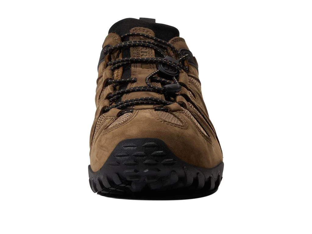 Chameleon 8 Stretch 商品