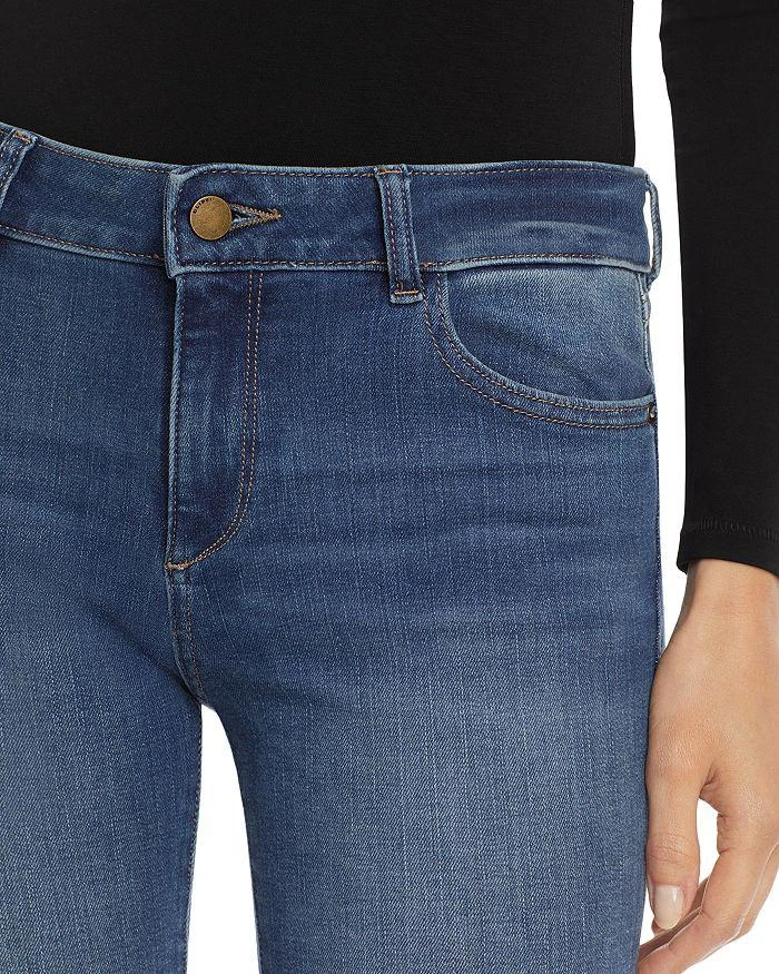 Florence Instasculpt Mid Rise Skinny Jeans in Pacific 商品