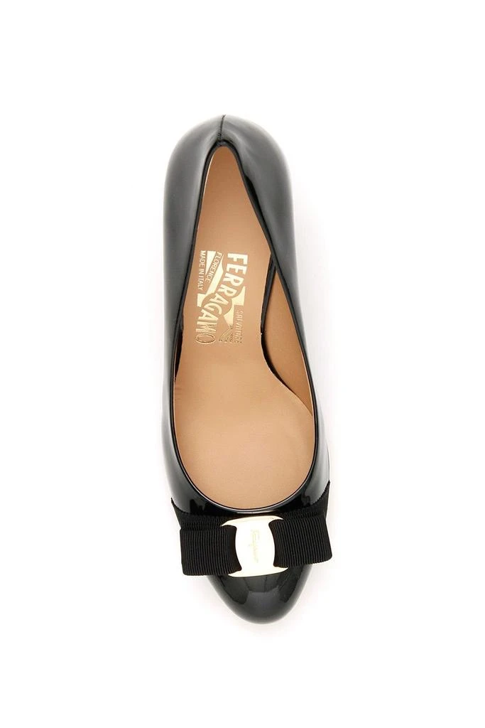 商品Salvatore Ferragamo|女式 Vara 蝴蝶结高跟鞋 ,价格¥4003,第3张图片详细描述