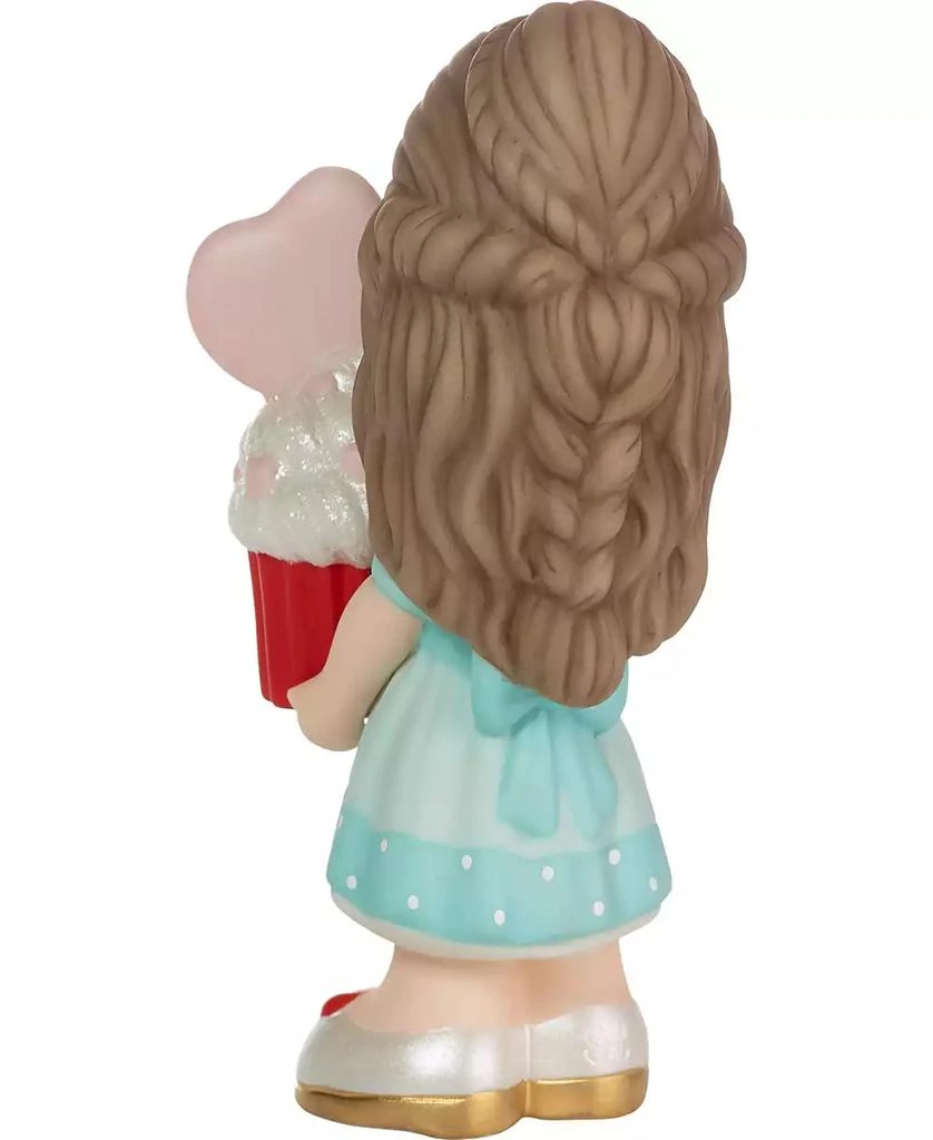 商品Precious Moments|222001E You Bake Me Happy Brunette Girl Porcelain Figurine,价格¥328,第2张图片详细描述