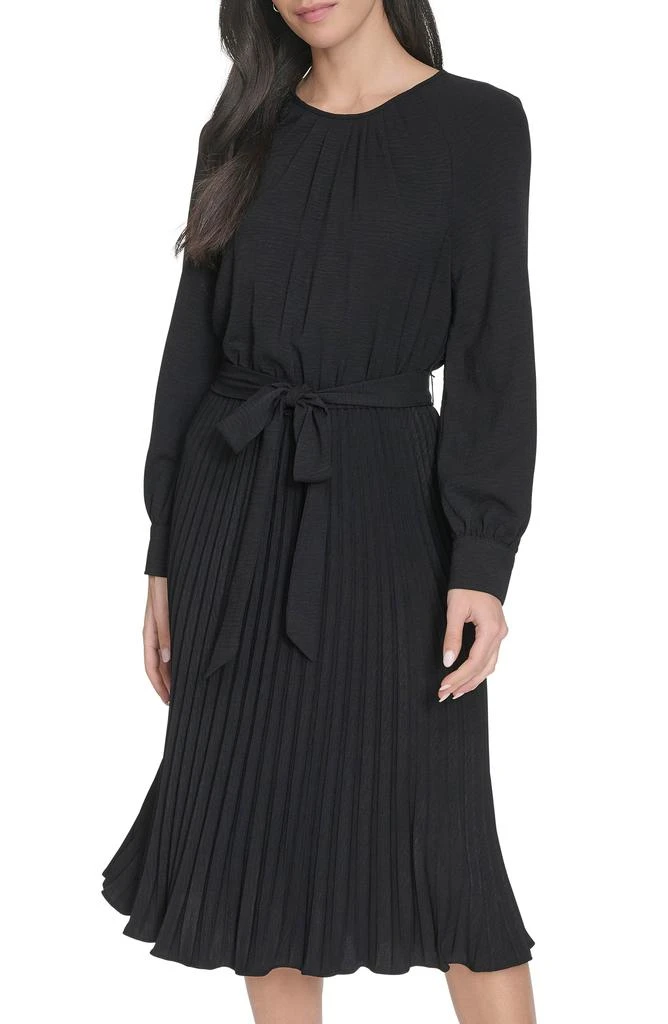 商品Calvin Klein|Aerowash Long Sleeve Pleated Midi Dress,价格¥574,第5张图片详细描述
