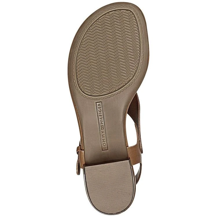 商品Tommy Hilfiger|Kandess Block-Heel Thong Sandals,价格¥610,第5张图片详细描述