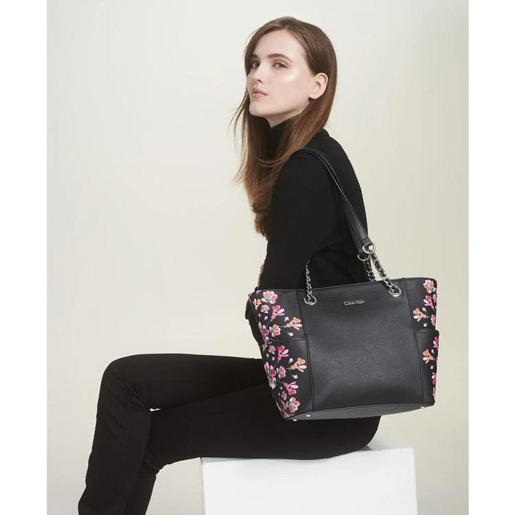 Floral Printed Tote 商品