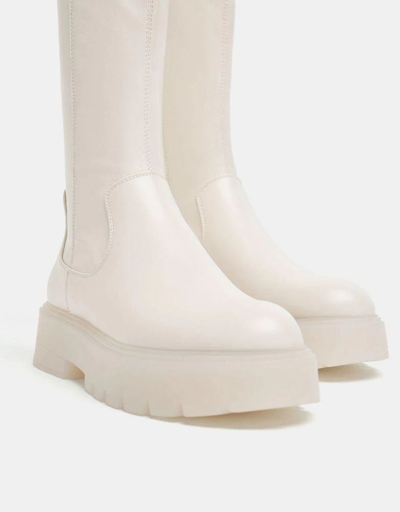 商品Bershka|Bershka pull on chelsea boots in beige with clear sole,价格¥253,第4张图片详细描述