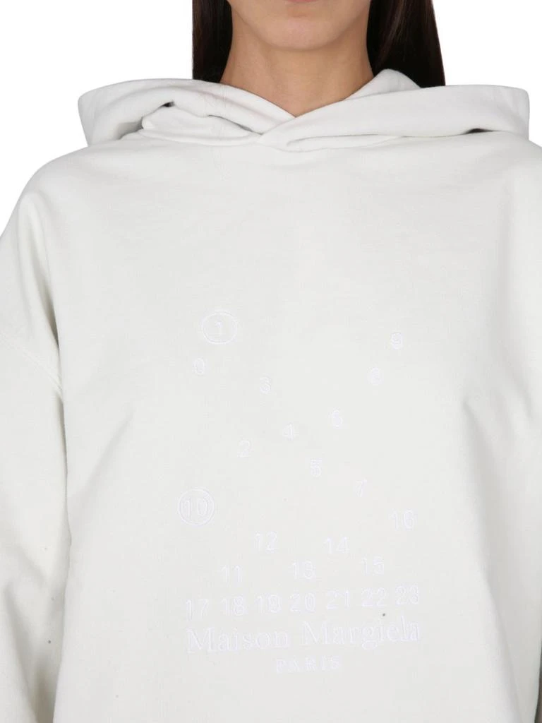 商品MAISON MARGIELA|Maison Margiela Numeric Logo Hoodie,价格¥4530,第4张图片详细描述