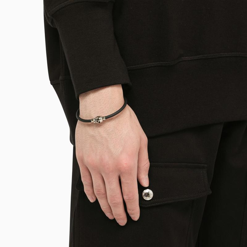 Silver Skull bracelet in black rubber商品第3张图片规格展示