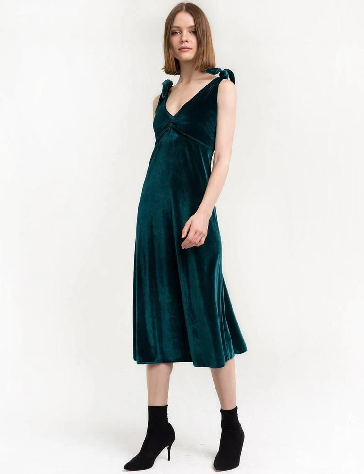商品Pixie Market|Emerald Velvet Shoulder Tie Dress,价格¥520,第1张图片