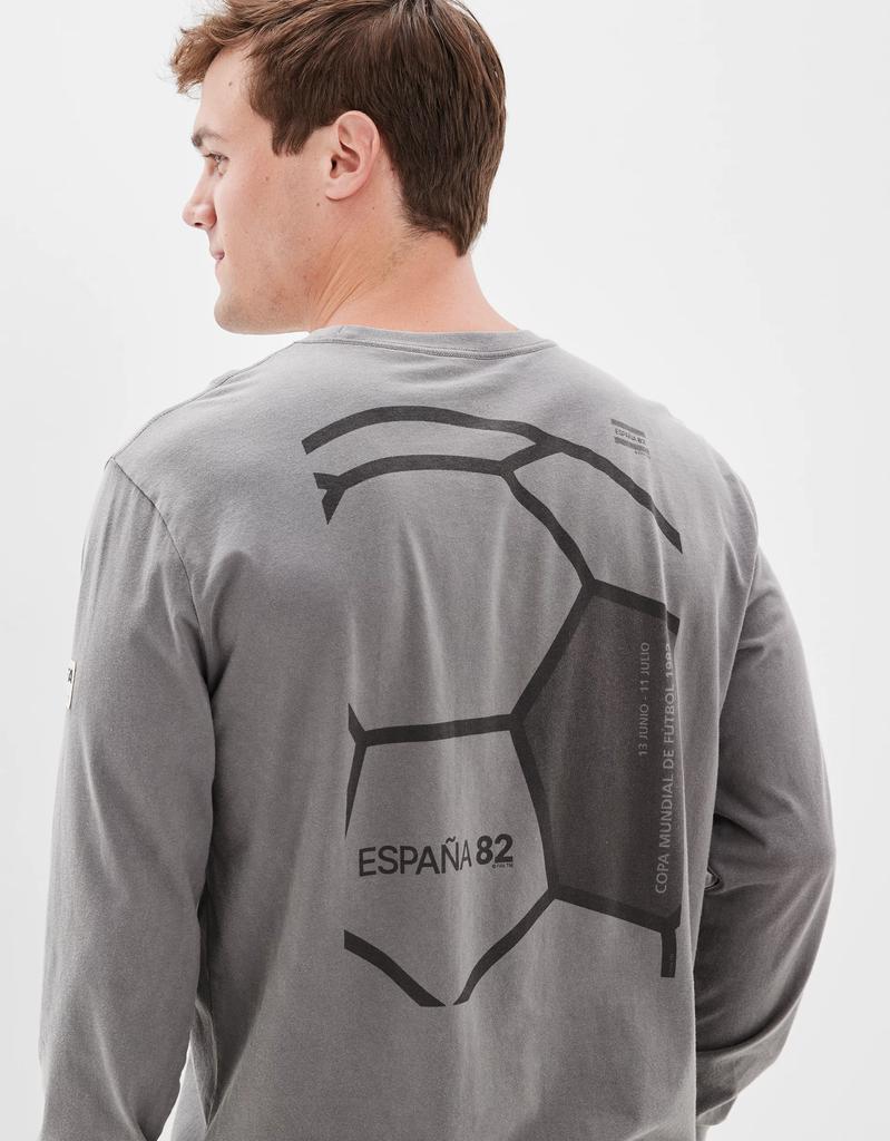 AE x FIFA® Long-Sleeve Graphic T-Shirt商品第2张图片规格展示