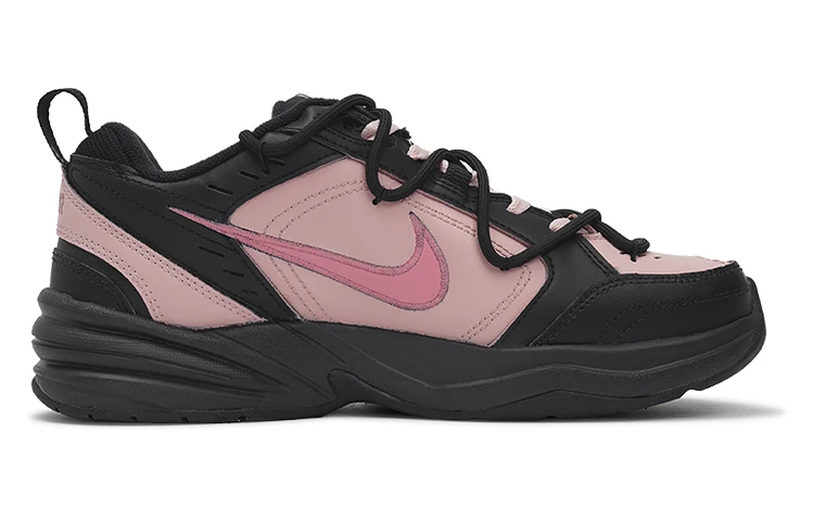 商品[国内直发] NIKE|【定制球鞋】 Air Monarch 4 莓刻 星空之恋 合成革皮革 甜酷辣妹 耐磨 低帮 老爹鞋 女款 黑粉,价格¥853,第3张图片详细描述