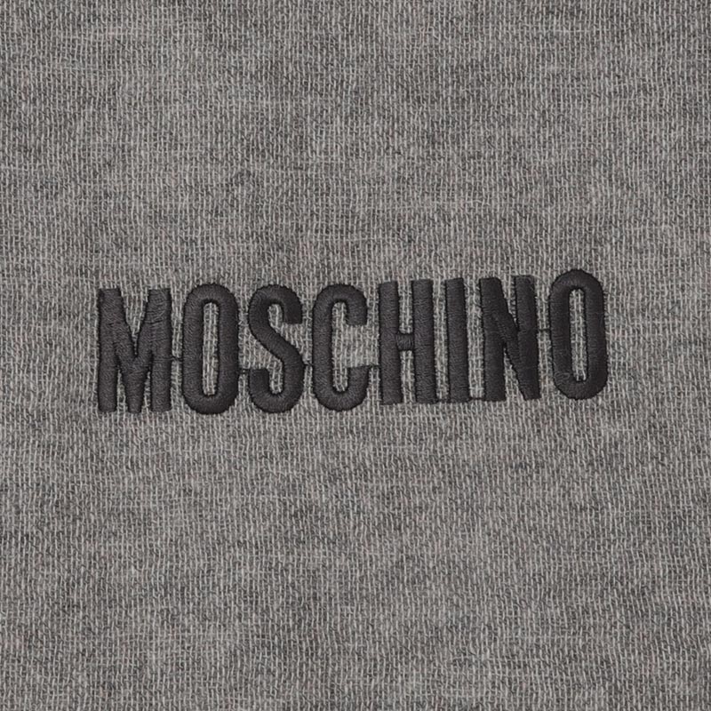 MOSCHINO/莫斯奇诺 男女同款英文logo图案灰色流苏山羊绒围巾50149M5436 014商品第6张图片规格展示