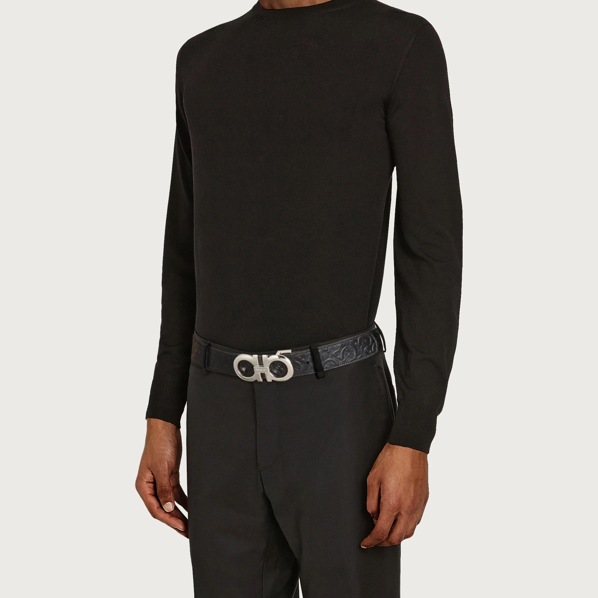 商品[国内直发] Salvatore Ferragamo|Salvatore  菲拉格慕 黑色 �男士金属Gancini扣饰双面可调式腰带 宽3.5cm,价格¥3399,第7张图片详细描述