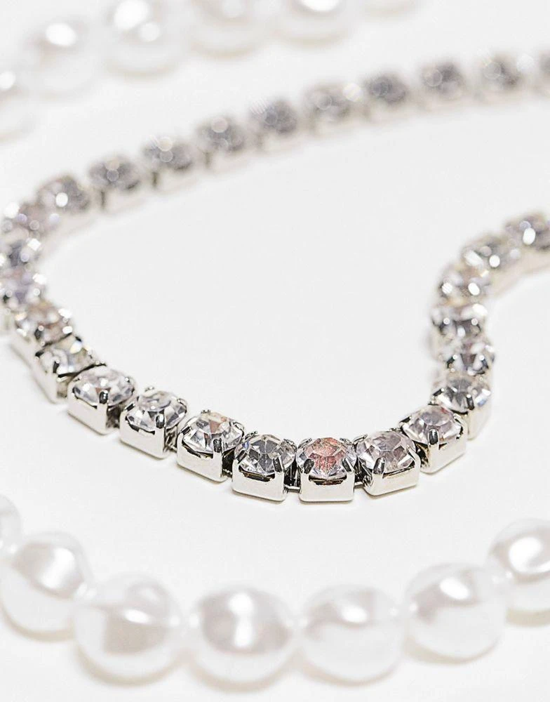 商品ASOS|ASOS DESIGN 2 pack layered crystal tennis chain and faux pearl necklace,价格¥140,第4张图片详细描述