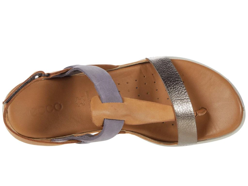 商品ECCO|Flash T-Strap Sandal,价格¥495,第2张图片详细描述
