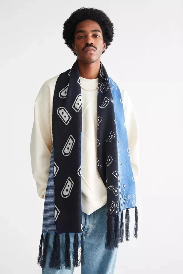 商品Urban Outfitters|Paisley Bandana Scarf,价格¥150,第2张图片详细描述