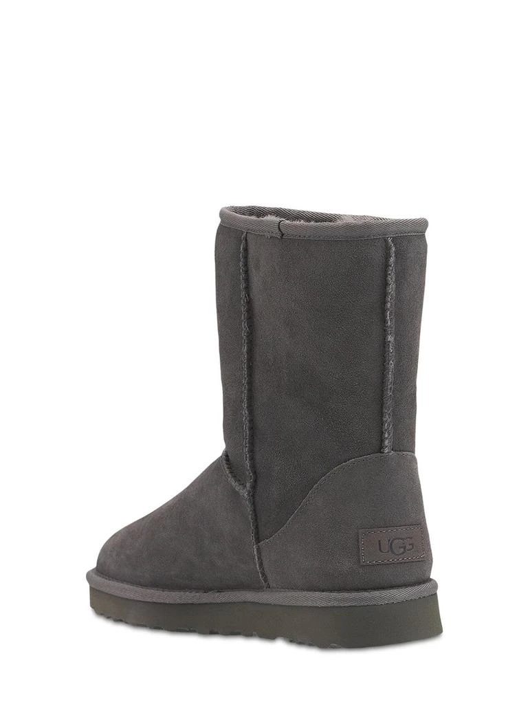 商品UGG|10mm Classic Short Ii Shearling Boots,价格¥1224,第4张图片详细描述