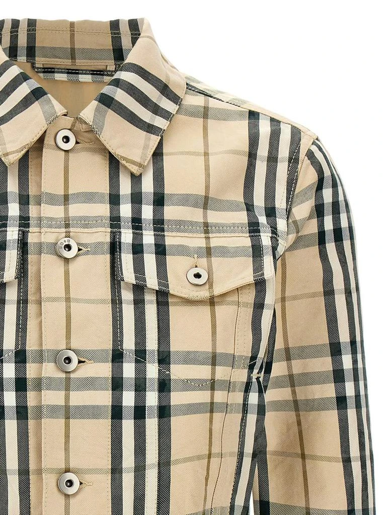 商品Burberry|Burberry Check Denim Jacket,价格¥8408,第3张图片详细描述