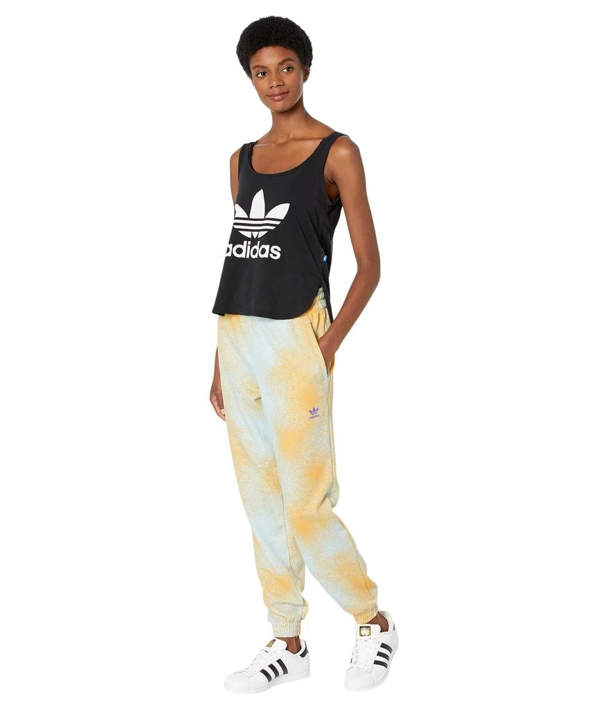 商品Adidas|adiColor Beach Vibes AOP Jogger Pants,价格¥522,第4张图片详细描述