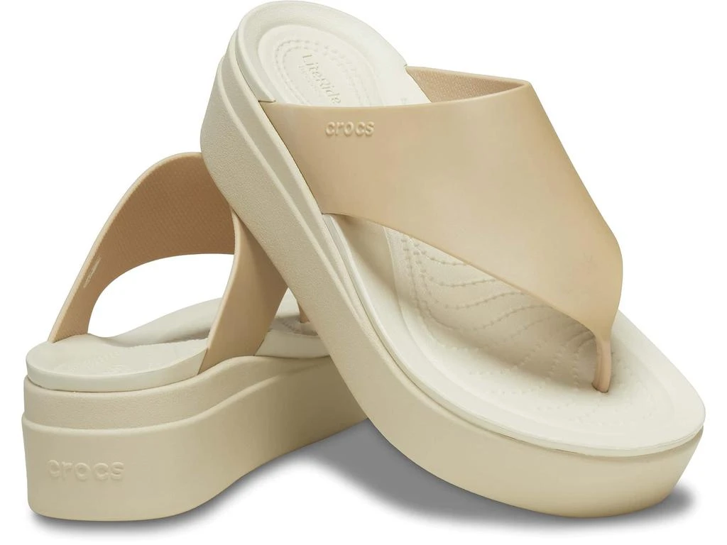 商品Crocs|Brooklyn Flip Low Wedge,价格¥350,第1张图片