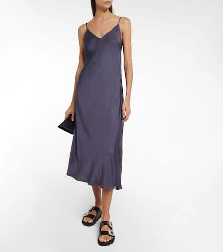 商品Velvet|Satin slip dress,价格¥1420,第2张图片详细描述