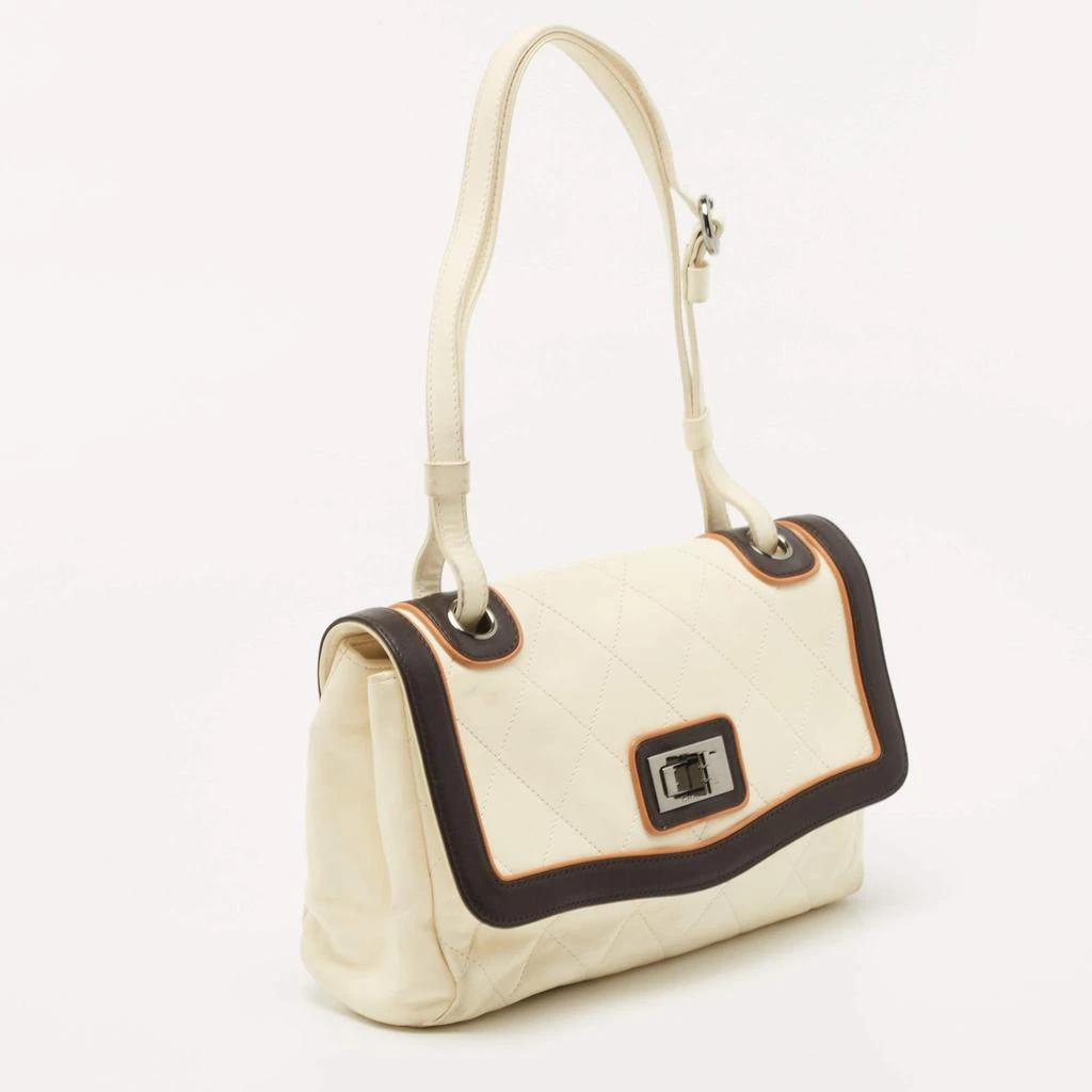 商品[二手商品] Chanel|Chanel Cream/Brown Quilted Leather Country Club Flap Bag,价格¥5284,第3张图片详细描述