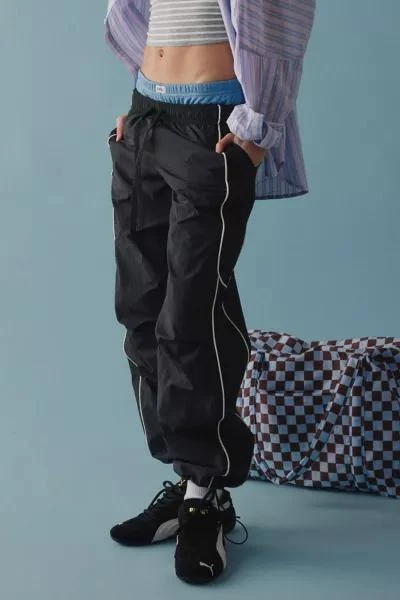 商品BDG|BDG Jess Nylon Track Pant,价格¥370,第1张图片