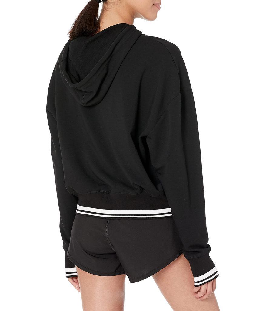 商品Juicy Couture|Women's Cropped Logo Pullover Hoodie,价格¥264,第4张图片详细描述