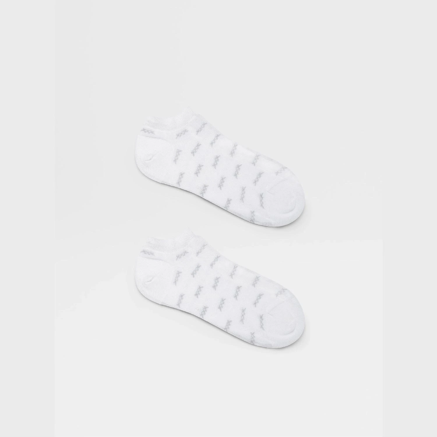 【预售】 杰尼亚 24秋冬 男士 袜子 WHITE ICONIC TRIPLE X SNEAKER SOCKS N5V02-549-119 商品