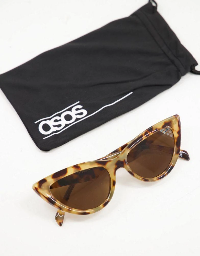 商品ASOS|ASOS DESIGN bevelled cat eye sunglasses in milky tort,价格¥29,第2张图片详细描述