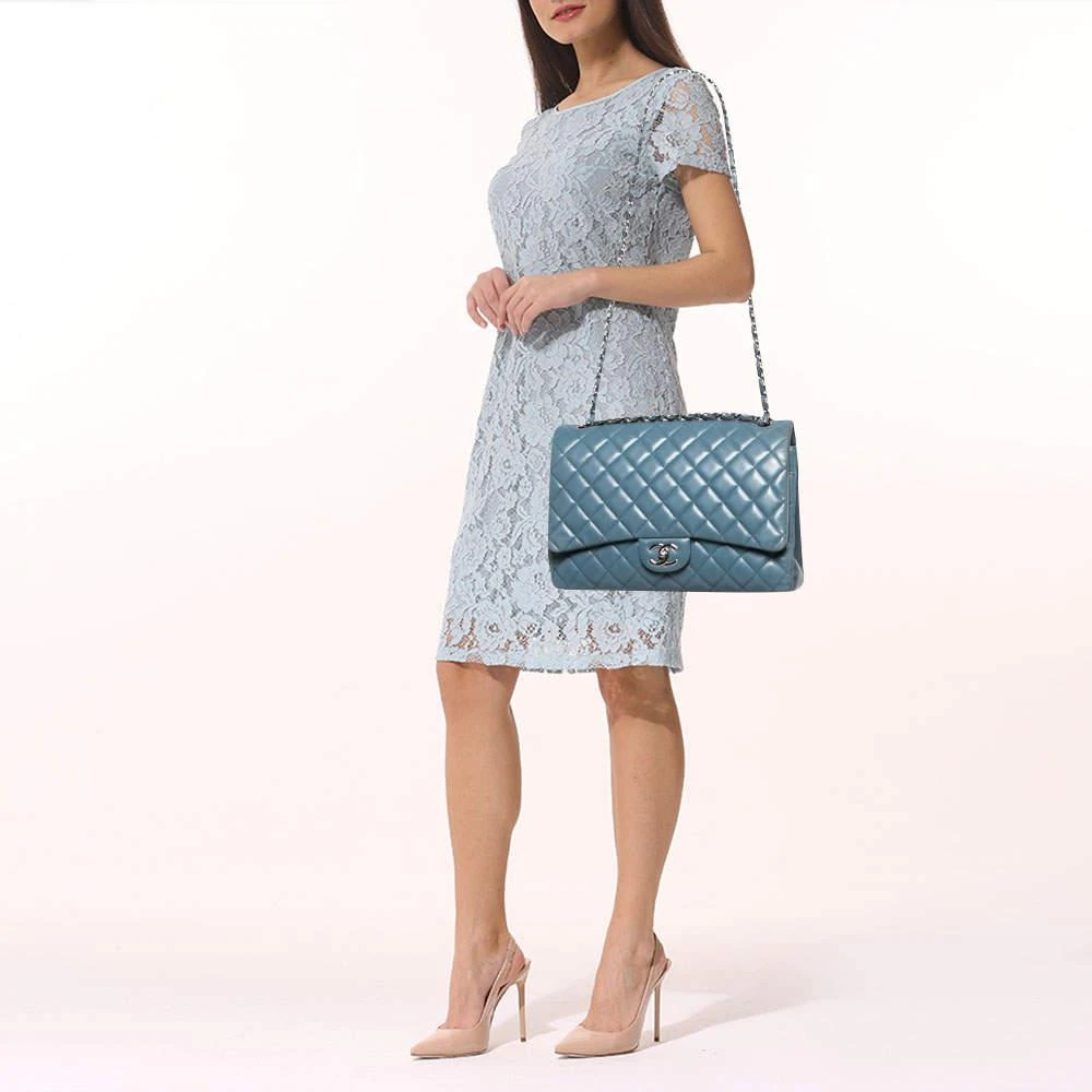 商品[二手商品] Chanel|Chanel Blue Quilted Caviar Leather Maxi Classic Double Flap Bag,价格¥22871,第2张图片详细描述