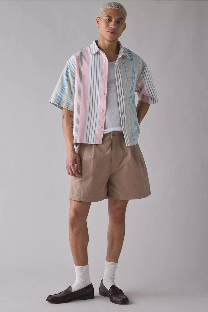 商品Urban Outfitters|UO Stripe Cutoff Oxford Shirt,价格¥74,第2张图片详细描述