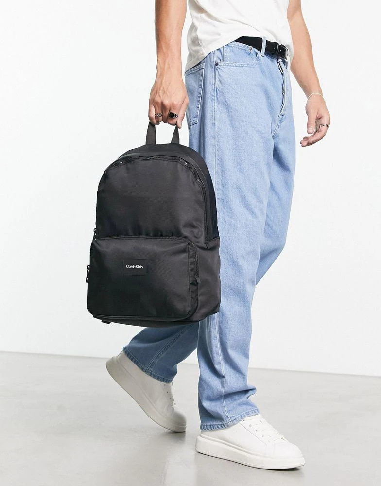商品Calvin Klein|Calvin Klein logo campus backpack in black,价格¥752,第2张图片详细描述