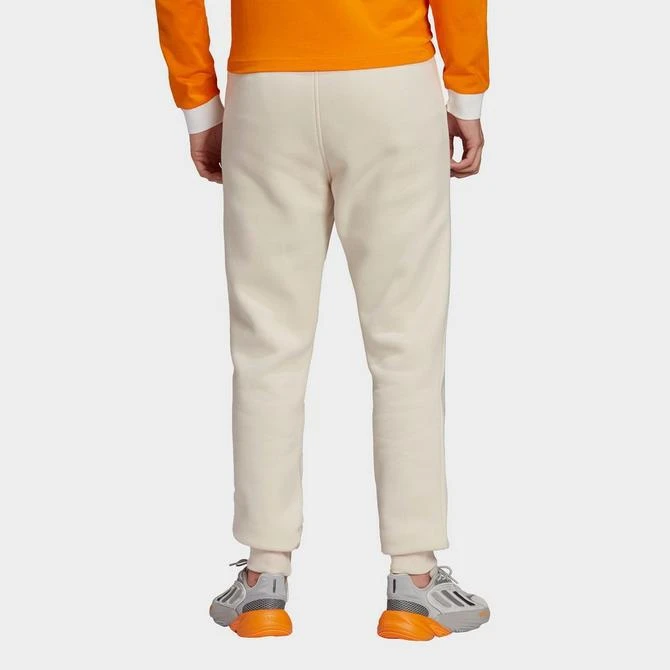 商品Adidas|Men's adidas Originals Adicolor Essentials Trefoil Pants,价格¥301,第2张图片详细描述