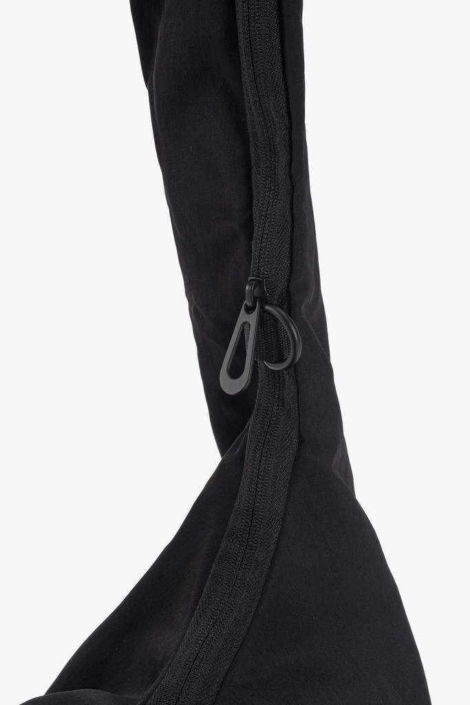 商品Côte & Ciel|Hyco S Smooth Black Bag,价格¥1696,第5张图片详细描述