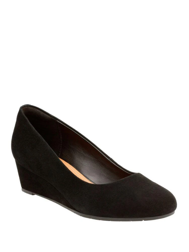 商品Clarks|Artisan Vendra Bloom Goat Suede Wedge Pumps,价格¥827,第2张图片详细描述