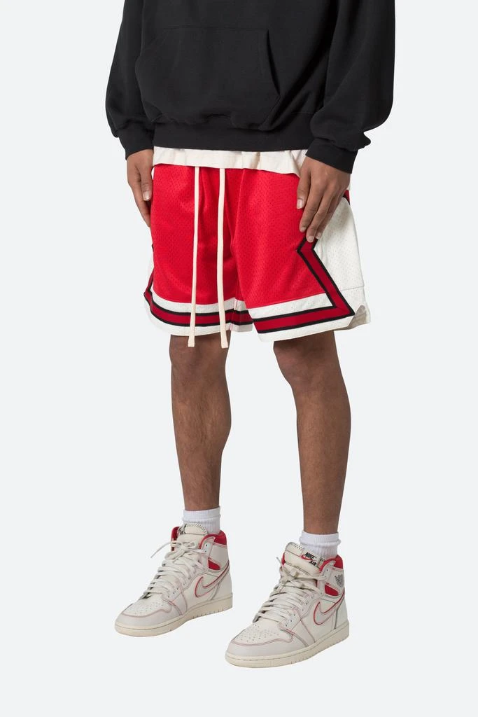 商品MNML|Classic Basketball Shorts - Red/White,价格¥150,第3张图片详细描述