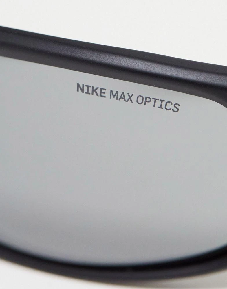 商品NIKE|Nike Rabid 22 performance sunglasses in black and silver,价格¥551,第3张图片详细描述