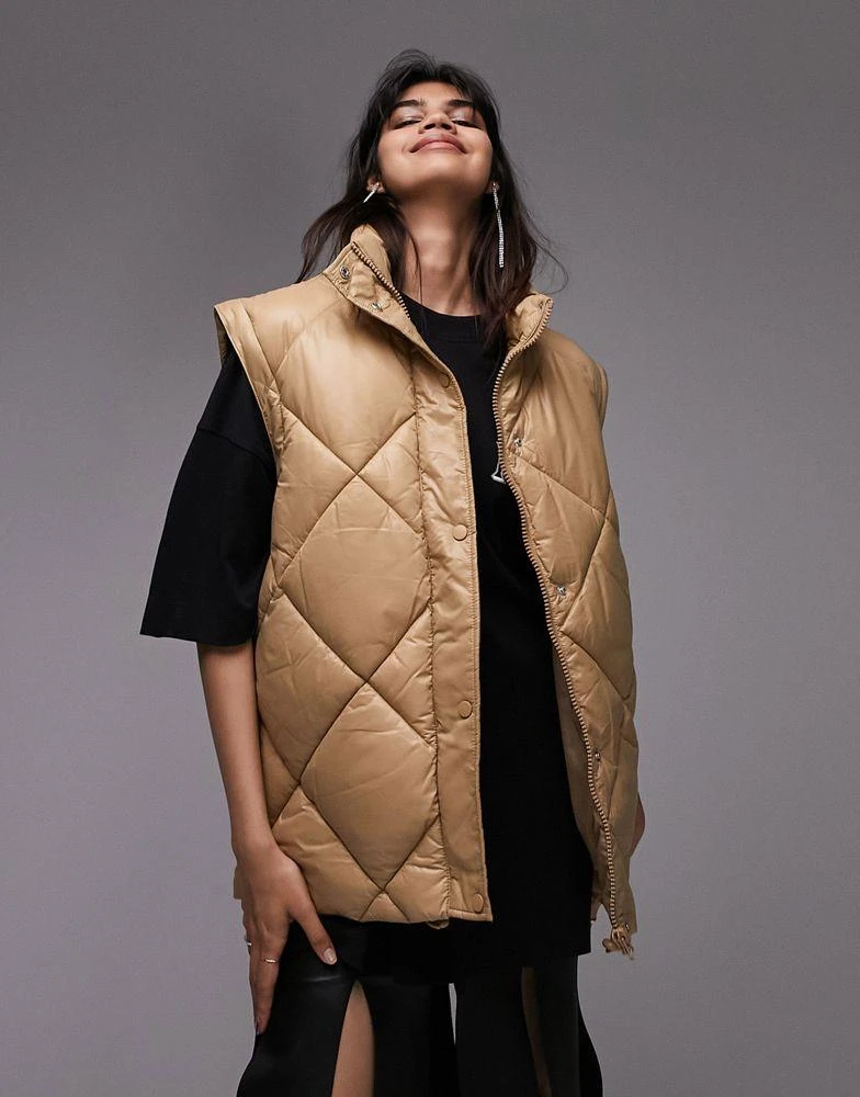 商品Topshop|Topshop mid length wet look puffer with zip off sleeves in caramel,价格¥276,第3张图片详细描述