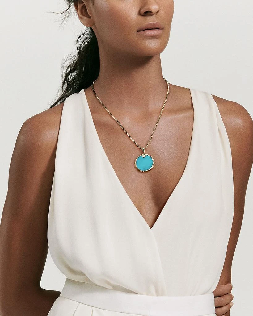 Small Cable Disc Amulet in 18K Yellow Gold with Turquoise 商品