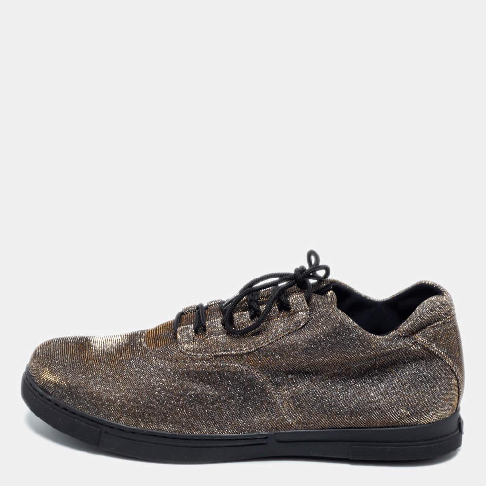 商品Stuart Weitzman|Stuart Weitzman Gold Lurex Fabric Lace-Up Sneakers Size 37,价格¥1294,第1张图片