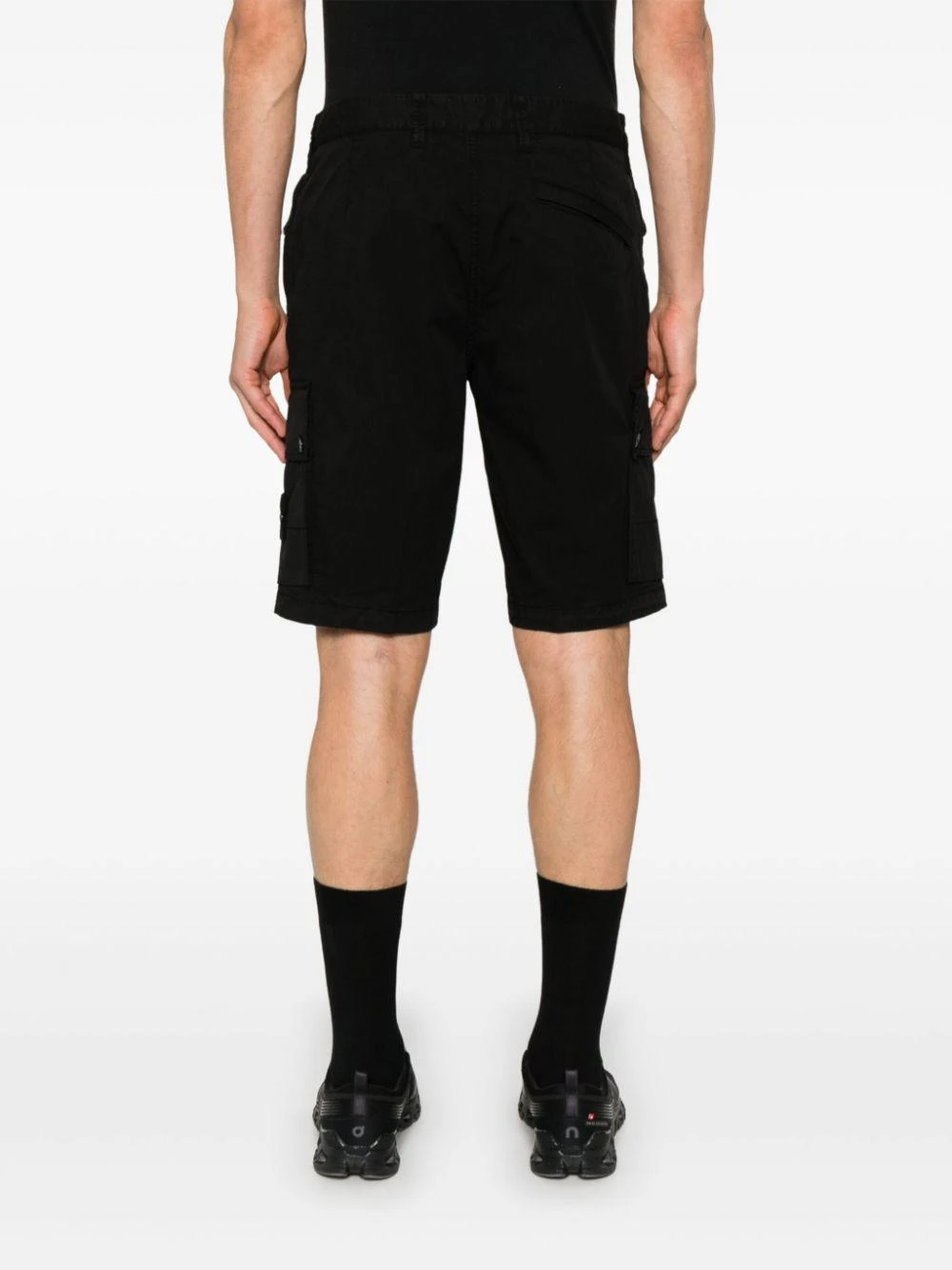 商品Stone Island|Stone Island 男士短裤 L100011S0010V0029 黑色,价格¥2467,第6张图片详细描述