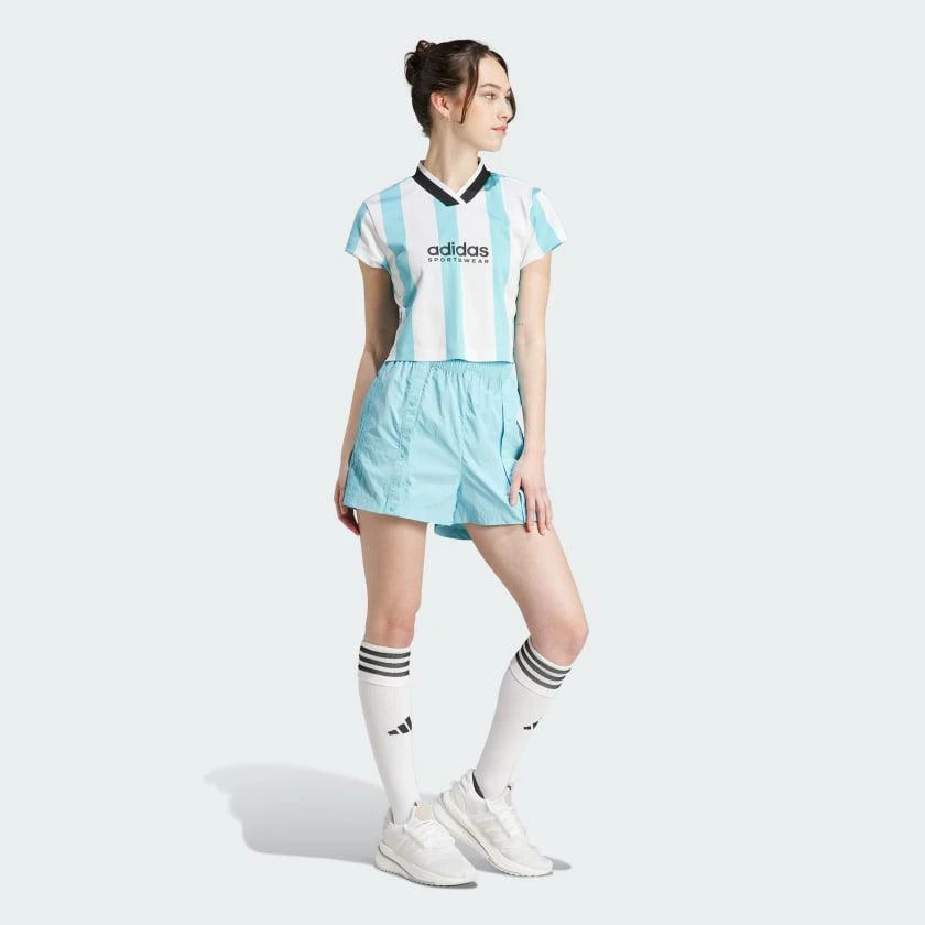 商品Adidas|Women's adidas Tiro Snap-Button Shorts,价格¥122,第3张图片详细描述