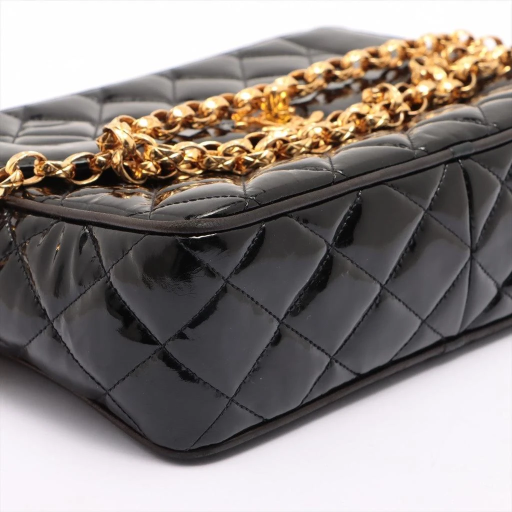 商品[二手商品] Chanel|Chanel Black Quilted Patent Leather CC Diana Camera Shoulder Bag,价格¥35529,第4张图片详细描述
